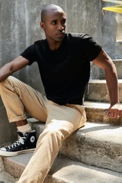 Velvet By Graham & Spencer Mens AMARO CREW NECK SLUB TEE