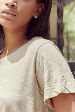 Velvet By Graham & Spencer LULA COTTON SLUB SWING TEE Womens