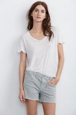 Velvet By Graham & Spencer Womens CINDY FRAYED HEM BOYFRIEND SHORTS