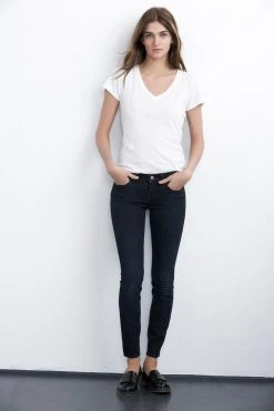 Velvet By Graham & Spencer TONI SKINNY JEAN Womens