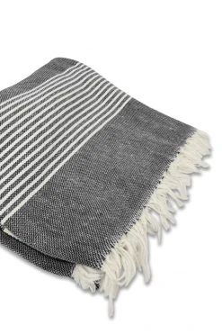 Velvet By Graham & Spencer BEACH THROW Womens