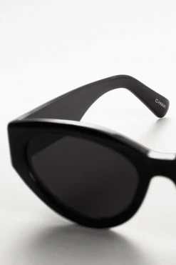 06 SUNGLASSES BY CHIMI