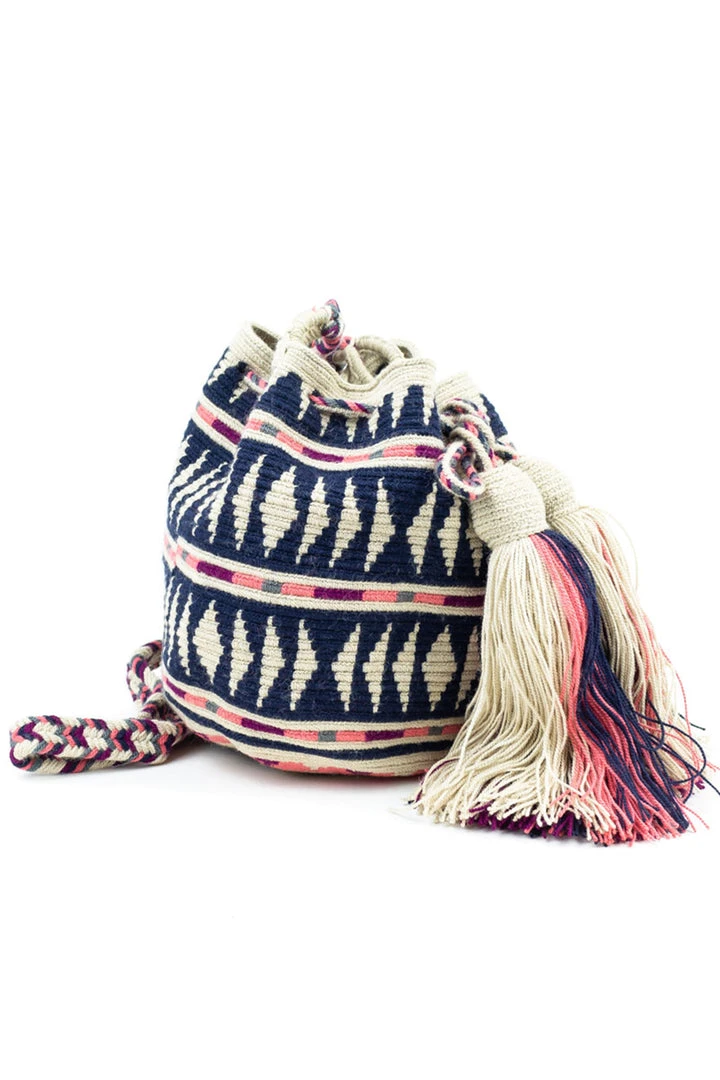 Guanabana Handmade WAYUU CROCHET CROSSBODY BAG BY GUANABANA 7 Guanabana Handmade WAYUU CROCHET CROSSBODY BAG BY GUANABANA