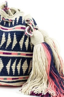 Guanabana Handmade WAYUU CROCHET CROSSBODY BAG BY GUANABANA 15 Guanabana Handmade WAYUU CROCHET CROSSBODY BAG BY GUANABANA