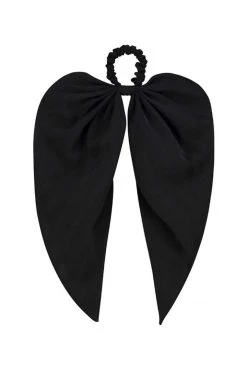 Atelier Femmes SCRUNCHIE SCARF BY ATELIER DE FEMMES 9 Atelier Femmes SCRUNCHIE SCARF BY ATELIER DE FEMMES