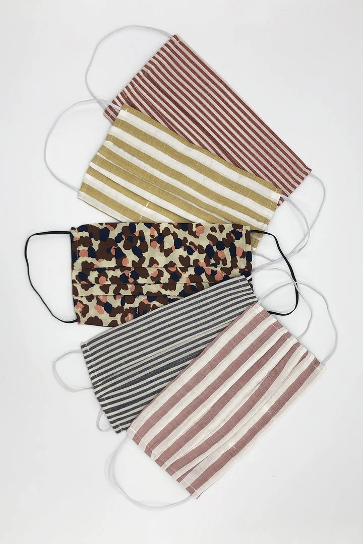 Velvet By Graham & Spencer Assorted Face Masks – 2 Pack Womens 1 Velvet By Graham & Spencer Assorted Face Masks – 2 Pack Womens