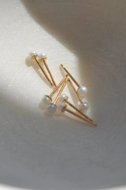 MINA STUD EARRINGS BY THATCH Womens