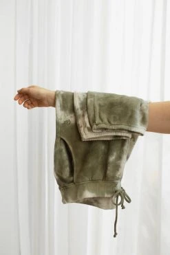 Velvet By Graham & Spencer Womens NISSA TIE DYE SWEATPANT