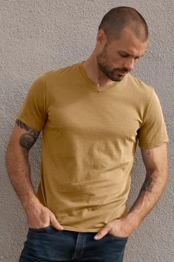 Velvet By Graham & Spencer SAMSEN WHISPER CLASSIC V-NECK TEE