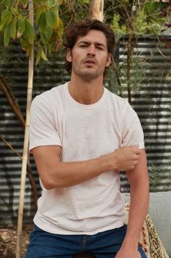 Velvet By Graham & Spencer Mens AMARO CREW NECK SLUB TEE