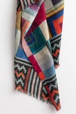 Velvet By Graham & Spencer Womens PRINTED SILK BLEND SCARF BY VISMAYA