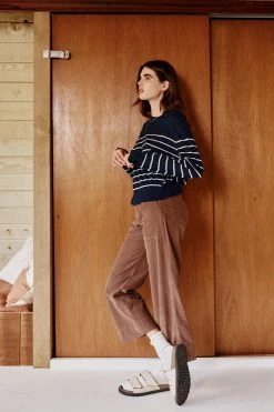 Velvet By Graham & Spencer Womens ALICIA CREW NECK SWEATER