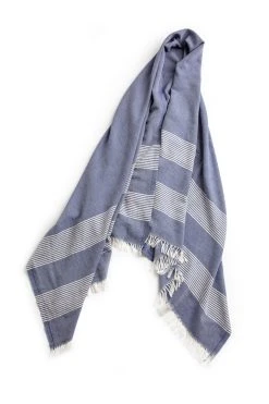 Velvet By Graham & Spencer BEACH THROW Womens