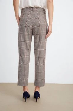 Velvet By Graham & Spencer ABIGAIL PLAID STRAIGHT LEG PANT