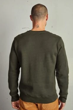 Velvet By Graham & Spencer KING CREW NECK SWEATSHIRT Mens