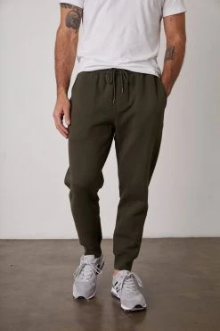 Velvet By Graham & Spencer Mens LEWIS BRUSHED FLEECE JOGGER