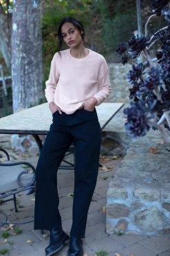 Velvet By Graham & Spencer BRYNNE CASHMERE CREW NECK SWEATER