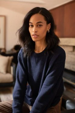 Velvet By Graham & Spencer BRYNNE CASHMERE CREW NECK SWEATER