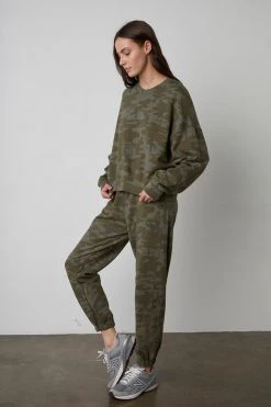 Velvet By Graham & Spencer ANDREA CAMO SWEATSHIRT
