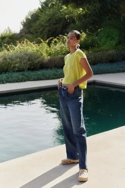 Velvet By Graham & Spencer CASEY CREW NECK TEE