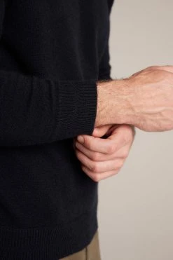 Velvet By Graham & Spencer BIRCH CASHMERE SWEATER Mens