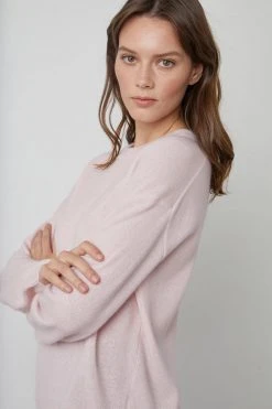 Velvet By Graham & Spencer BRYNNE CASHMERE CREW NECK SWEATER