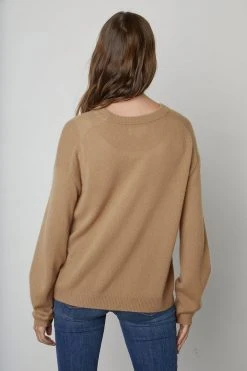 Velvet By Graham & Spencer BRYNNE CASHMERE CREW NECK SWEATER