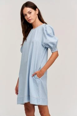 Velvet By Graham & Spencer NAOMI CHAMBRAY SHIFT DRESS