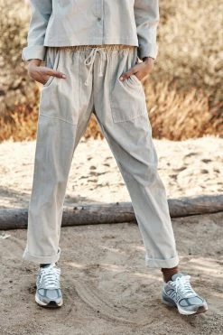 Velvet By Graham & Spencer Womens ASPEN CORDUROY PANT