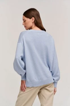 Velvet By Graham & Spencer Womens LAUREN CREW NECK SWEATER