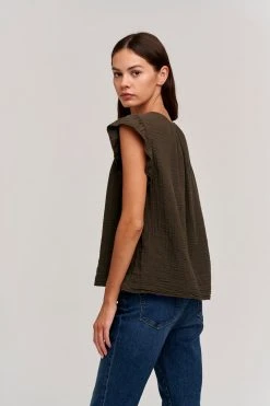 Velvet By Graham & Spencer BREANNA COTTON GAUZE TOP Womens