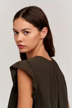 Velvet By Graham & Spencer BREANNA COTTON GAUZE TOP Womens