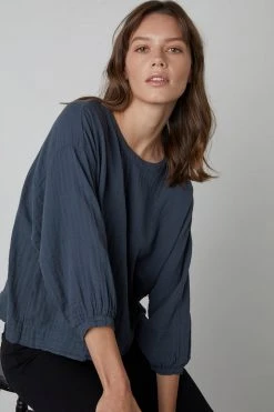 Velvet By Graham & Spencer CONNIE COTTON GAUZE BLOUSE