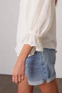 Velvet By Graham & Spencer DITA COTTON GAUZE PEASANT TOP Womens