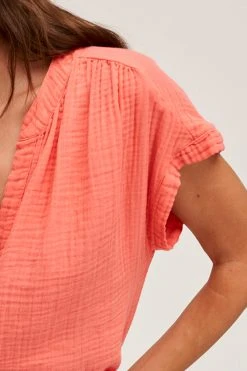 Velvet By Graham & Spencer Womens PAMELA COTTON GAUZE BUTTON-UP TOP