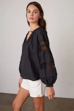 Velvet By Graham & Spencer TAYLER COTTON LACE BOHO TOP
