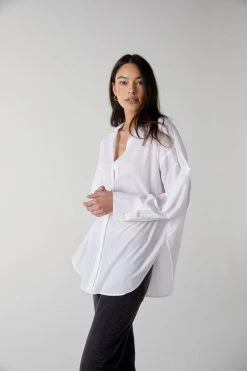 Velvet By Jenny Graham Womens REDONDO BUTTON-UP SHIRT