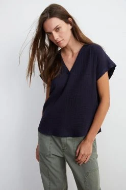 Velvet By Graham & Spencer Womens CARAH COTTON CONTRAST BLOUSE