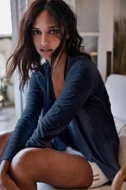 Velvet By Graham & Spencer CHAMPAGNE OPEN CARDIGAN