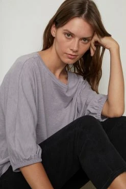 Velvet By Graham & Spencer Womens CORRY PUFF SLEEVE TEE