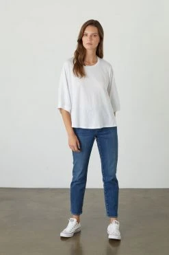 Velvet By Graham & Spencer Womens HELEN 3/4 SLEEVE OVERSIZED TEE