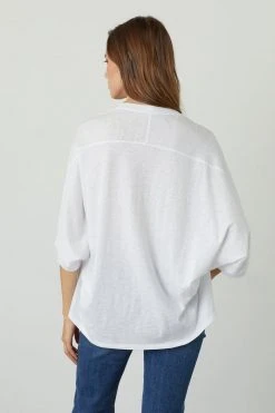 Velvet By Graham & Spencer Womens HELEN 3/4 SLEEVE OVERSIZED TEE