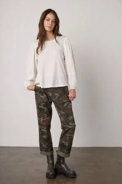 Velvet By Graham & Spencer JAYLA PUFF SLEEVE TOP