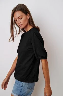 Velvet By Graham & Spencer Womens JOELLA PUFF SLEEVE TEE