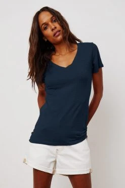 Velvet By Graham & Spencer Womens LILITH COTTON SLUB V-NECK TEE