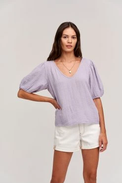 Velvet By Graham & Spencer Womens LOUISA PUFF SLEEVE TOP