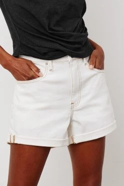 Velvet By Graham & Spencer NATALIE ROLLED HEM SHORT