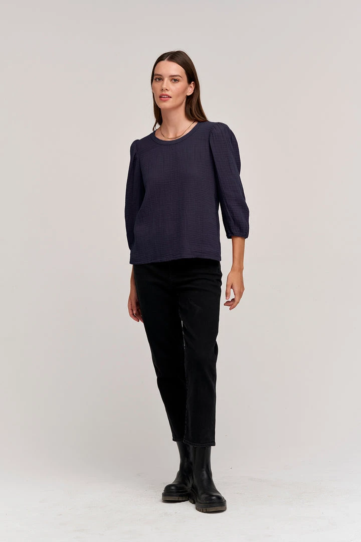 Velvet By Graham & Spencer REEBA COTTON CONTRAST TEE Womens 7 Velvet By Graham & Spencer REEBA COTTON CONTRAST TEE Womens