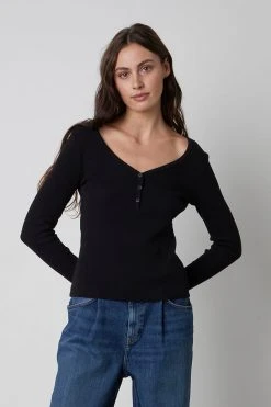 Velvet By Graham & Spencer Womens HILARY COTTON THERMAL HENLEY