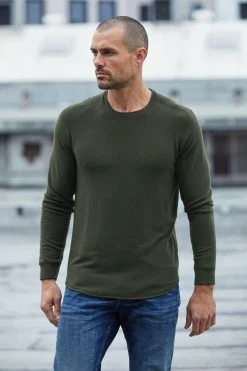 Velvet By Graham & Spencer BRONSON COZY JERSEY KNIT TOP Mens